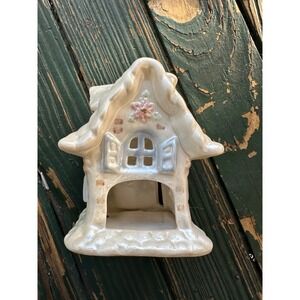 Designspirations Ceramic Cottage Tea Light Candle Holder Pearlescent 04200
